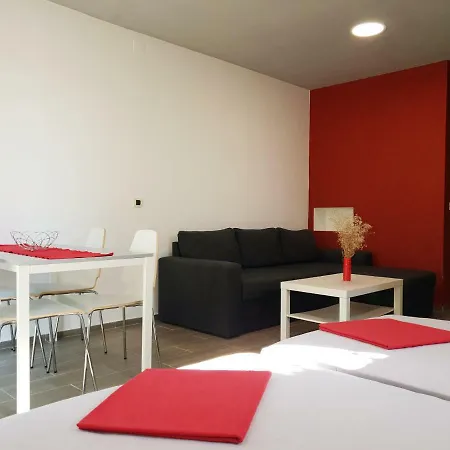 Apartament Maric *